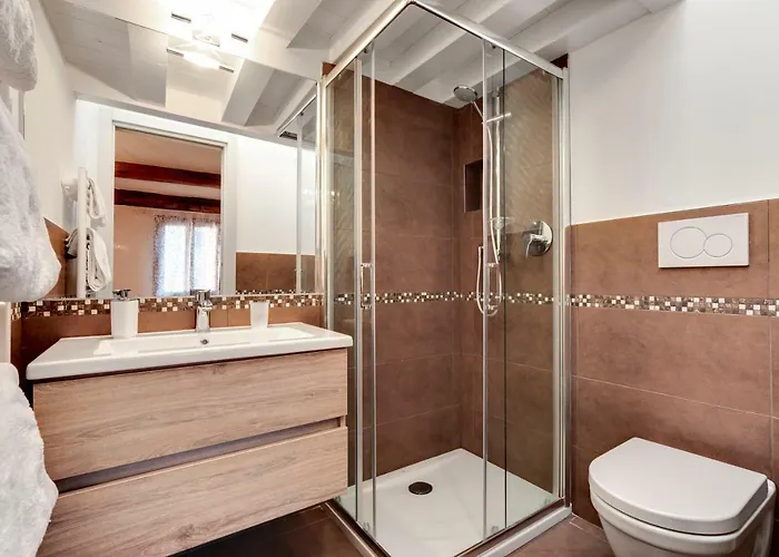 The Countess * Benátky